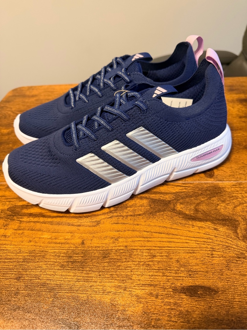 Adidas Women’s Cloudfoam Flex Knit Running Shoes with Pink Accents 9.5W wide fit